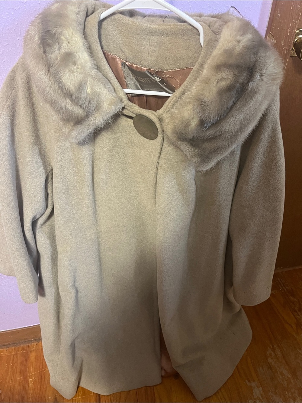 Classic Beige Faux-Fur Collar Coat - Women's Cape-Style Jacket